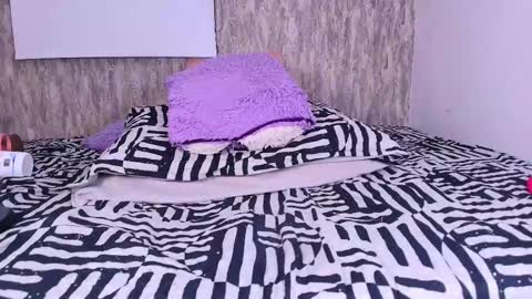 violeta london online show from February 27, 2025, 3:04 am