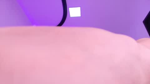 violeta london online show from January 7, 2026, 11:56 am