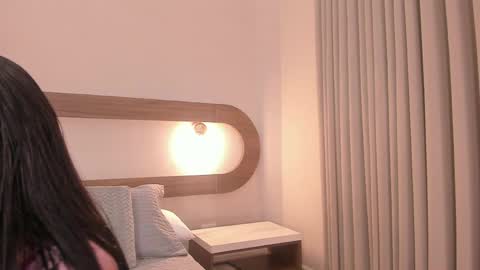 Snapshot of violeta_sum chatting on June 5, 2026, 12:55 pm Violeta Sum online show from June 5, 2026, 12:55 pm