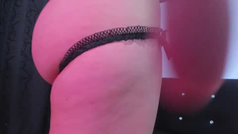 VioletaDums online show from January 19, 2025, 5:58 am