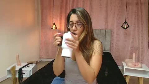 VIOLETA online show from February 12, 2025, 12:55 pm