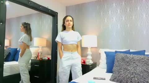 Violet Grace online show from February 19, 2026, 3:08 pm