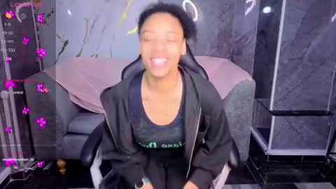 violeth_b online show from November 25, 2025, 1:00 pm