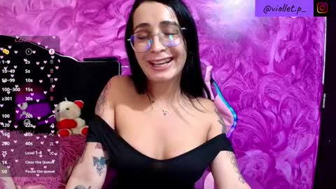 Violetita de mil colores online show from October 24, 2025, 1:24 am