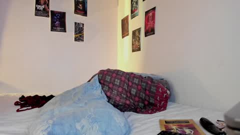 Violet salvatore online show from December 14, 2024, 10:02 am