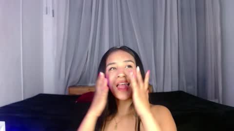 violetsweet_cs online show from September 17, 2025, 11:06 pm
