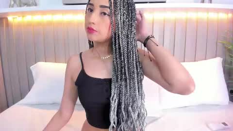 Violett  online show from October 22, 2025, 8:08 pm