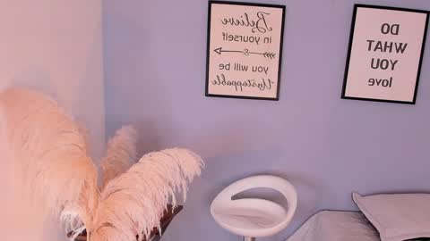 violetta_bold online show from January 26, 2025, 2:19 pm