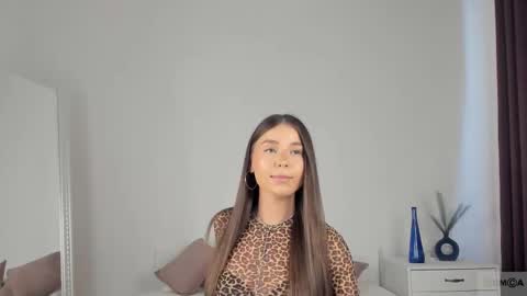 Snapshot of violetta_finch chatting on February 20, 2025, 10:16 am violetta_finch online show from February 20, 2025, 10:16 am