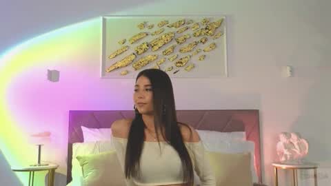 Snapshot of violetta_finch chatting on September 22, 2025, 10:17 am violetta_finch online show from September 22, 2025, 10:17 am