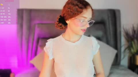 violetta_jaramillo online show from March 5, 2026, 4:52 am