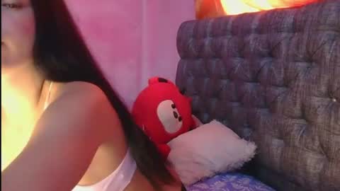 Snapshot of violetta_luna8 chatting on June 17, 2026, 10:39 am violetta online show from June 17, 2026, 10:39 am