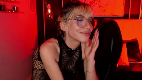 Snapshot of violetta_nur chatting on January 16, 2025, 9:05 am Violetta nur online show from January 16, 2025, 9:05 am