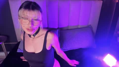 Snapshot of violetta_nur chatting on February 26, 2025, 5:20 am Violetta nur online show from February 26, 2025, 5:20 am
