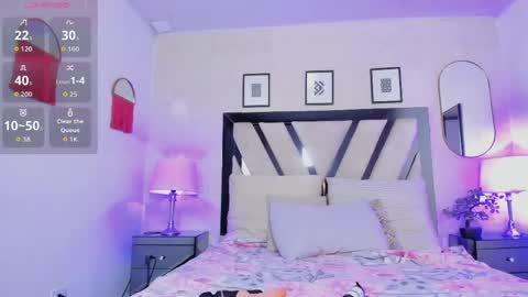 Snapshot of violettaa_stone chatting on April 25, 2026, 3:42 am Violettaa online show from April 25, 2026, 3:42 am