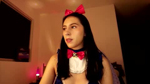 Snapshot of violettastars chatting on October 6, 2025, 2:09 am Violetta....Follow me in Twitter... online show from October 6, 2025, 2:09 am