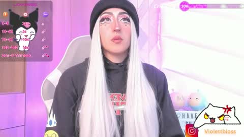 Violeta  online show from March 5, 2026, 3:13 am