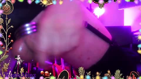 Violette online show from December 21, 2024, 1:42 pm