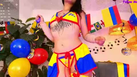 Snapshot of violettenoi chatting on June 24, 2026, 9:25 pm violettenoi online show from June 24, 2026, 9:25 pm