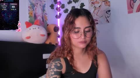 Violette  online show from January 14, 2025, 9:51 pm