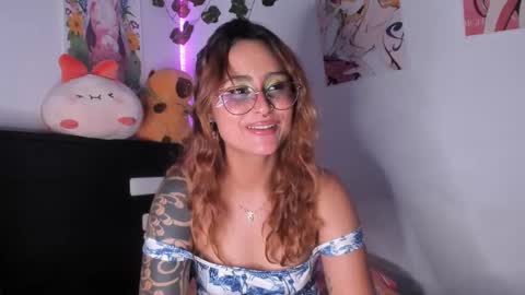 Violette  online show from February 10, 2025, 9:36 pm