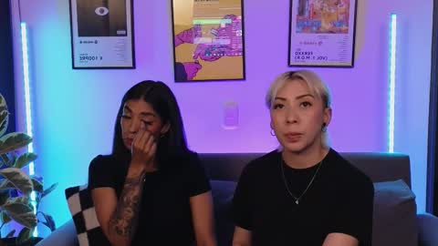 Violet online show from January 15, 2026, 1:10 am