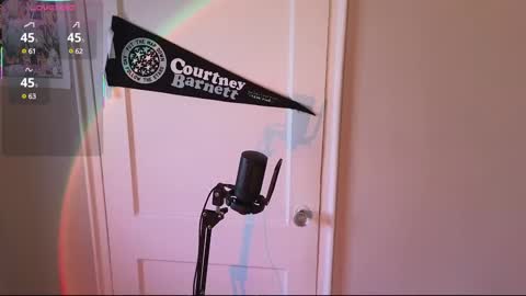 Violet Winter  indie sleaze goth girl next door online show from March 9, 2025, 3:16 pm