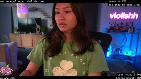 follow me on twitter violishh and ig violishh  online show from April 15, 2026, 11:16 pm