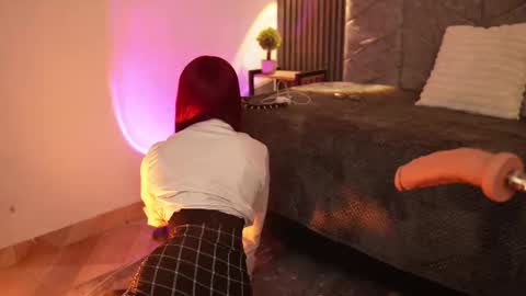 viollettebylyly online show from January 18, 2026, 12:42 pm