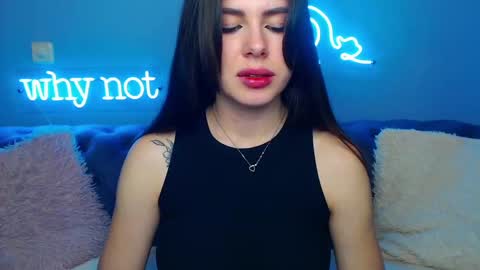 viollinalv online show from February 14, 2025, 8:42 am