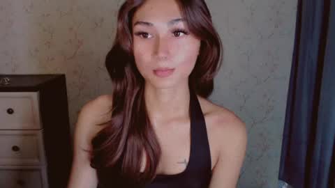Snapshot of virgenpearl chatting on July 17, 2026, 2:07 am Pearl online show from July 17, 2026, 2:07 am