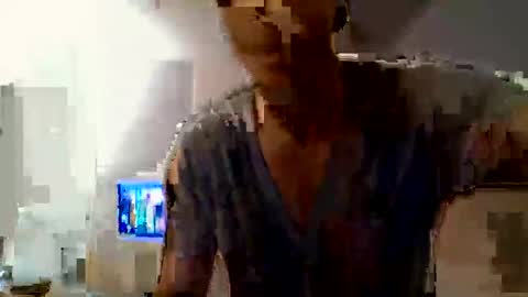 Omoje Ultra Mega online show from April 15, 2026, 6:09 am