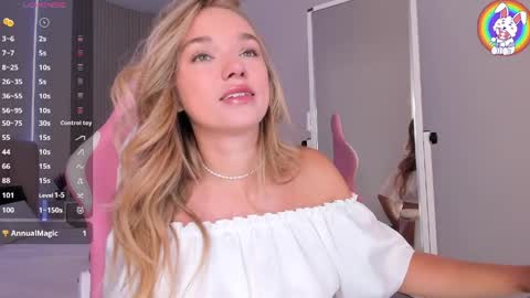 Chloe online show from March 27, 2026, 2:39 am