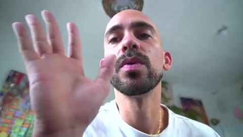 Snapshot of virtualboytvtv chatting on March 3, 2025, 4:03 pm  GARY  - Help me reach 300 likes  -   - My Telegram -  online show from March 3, 2025, 4:03 pm