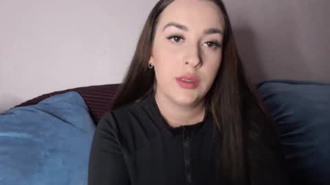 Vitalina online show from October 2, 2025, 3:41 pm