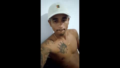 vitinhoresenha online show from March 24, 2026, 4:06 am