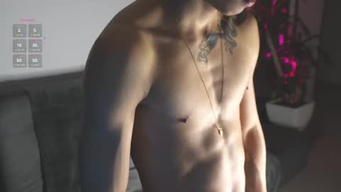 VITO BENZ online show from September 12, 2025, 4:01 am