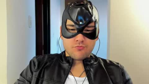 Snapshot of vito_ferrero chatting on January 22, 2025, 10:59 pm Vito Ferrer online show from January 22, 2025, 10:59 pm