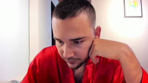 Snapshot of vito_ferrero chatting on March 8, 2025, 11:37 am Vito Ferrer online show from March 8, 2025, 11:37 am