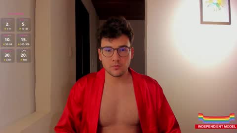 Snapshot of vito_ferrero chatting on September 8, 2025, 11:26 pm Vito Ferrer online show from September 8, 2025, 11:26 pm