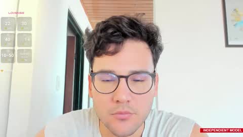 Snapshot of vito_ferrero chatting on September 13, 2025, 1:22 pm Vito Ferrer online show from September 13, 2025, 1:22 pm