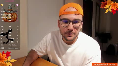 Snapshot of vito_ferrero chatting on October 3, 2025, 12:51 am Vito Ferrer online show from October 3, 2025, 12:51 am