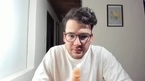 Snapshot of vito_ferrero chatting on October 27, 2025, 1:31 am Vito Ferrer online show from October 27, 2025, 1:31 am