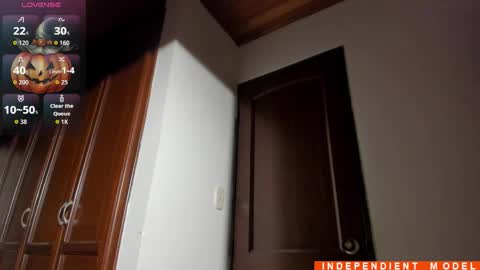 Snapshot of vito_ferrero chatting on October 30, 2025, 2:13 am Vito Ferrer online show from October 30, 2025, 2:13 am