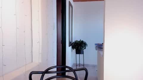 Snapshot of vito_ferrero chatting on November 25, 2025, 12:38 pm Vito Ferrer online show from November 25, 2025, 12:38 pm