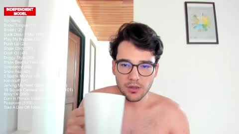 Vito Ferrer online show from April 18, 2026, 12:31 pm