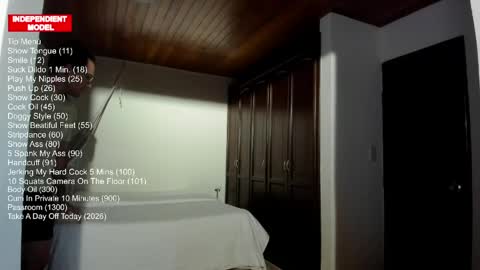 Vito Ferrer online show from April 20, 2026, 11:57 am