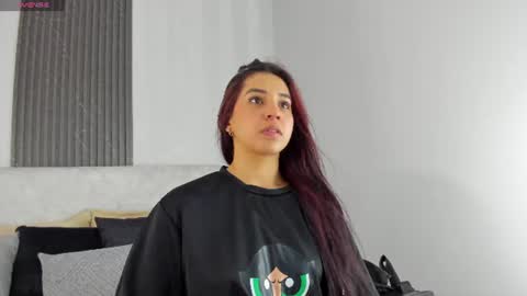 Snapshot of vittoria_conti_ chatting on June 15, 2026, 5:37 pm vittoria online show from June 15, 2026, 5:37 pm