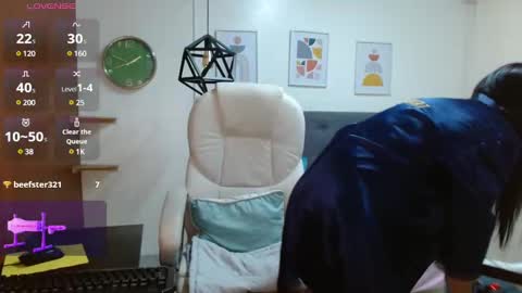 VITTORIA  online show from January 30, 2025, 1:10 pm