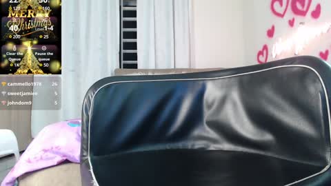 Snapshot of vittoria_romano chatting on January 5, 2025, 7:49 am vittoria online show from January 5, 2025, 7:49 am